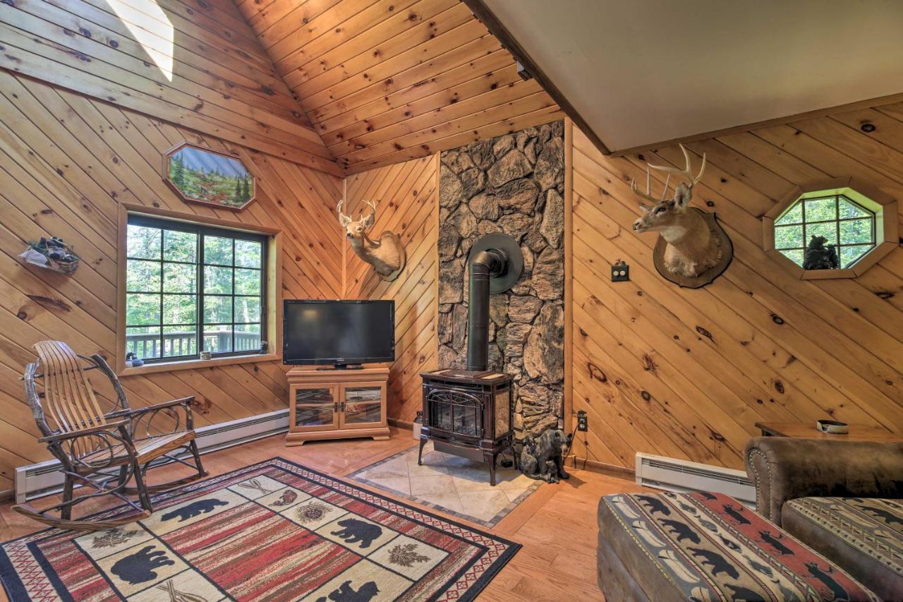 Lake Placid Chalet Deck And Forest Views! Luaran gambar